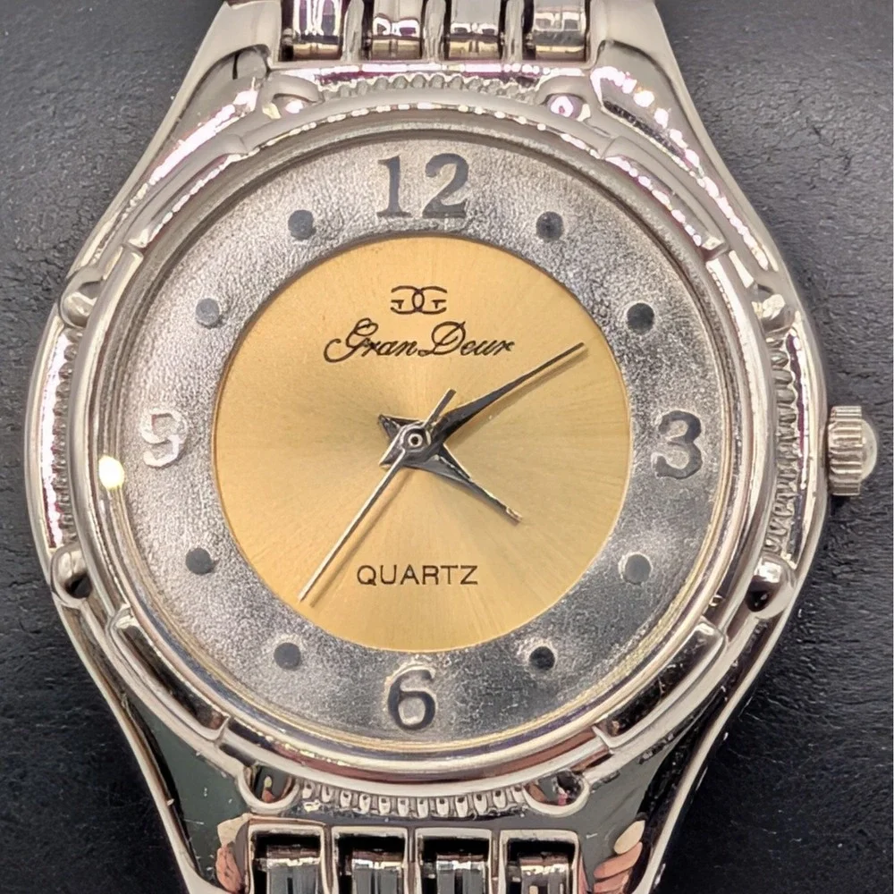 Gran Deux Swiss Quartz Watch 32mm Two Tone Sunburst Dial Mens‎ Unisex Bracelet